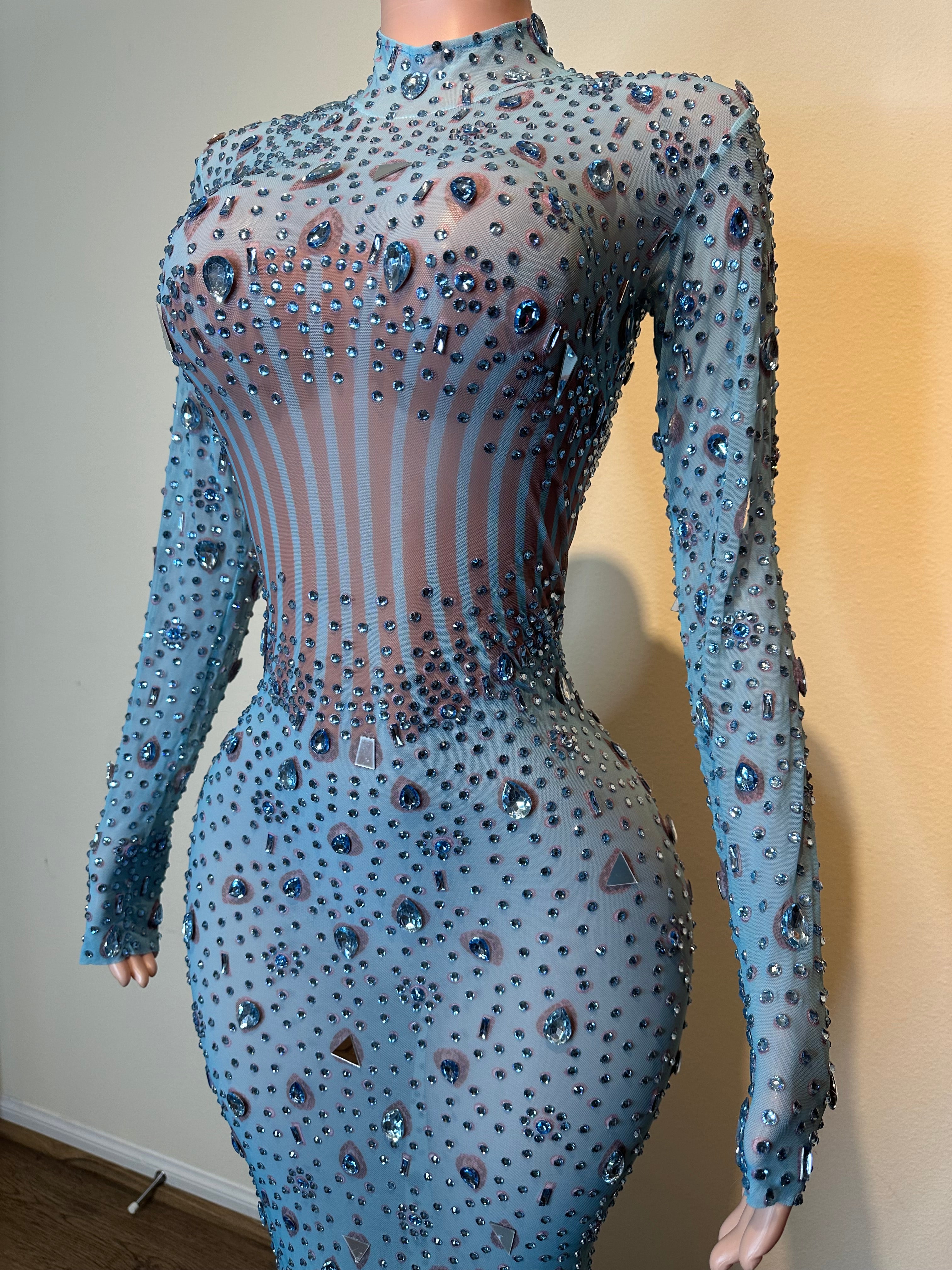 SKY IS THE LIMIT GOWN